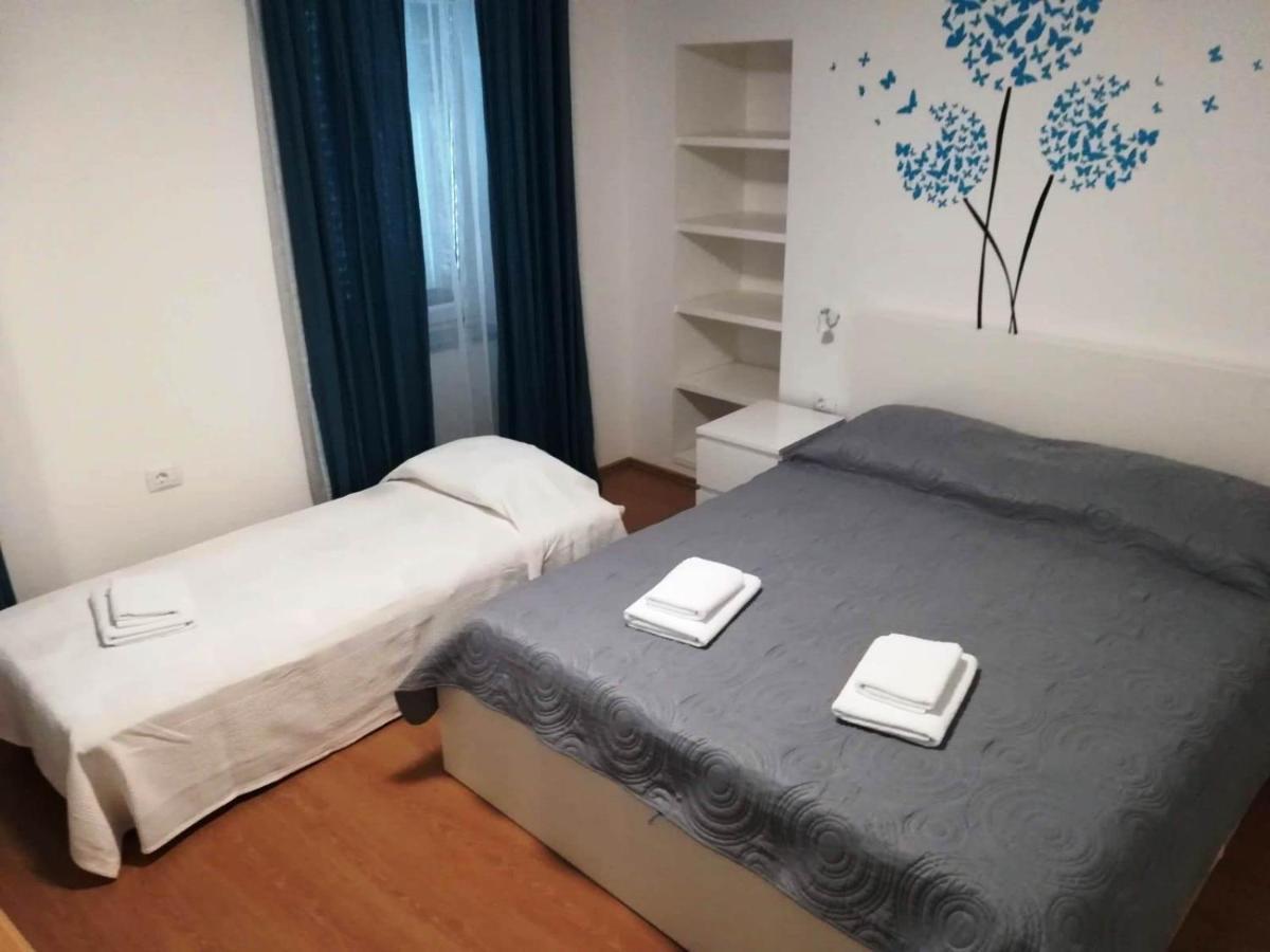 Apartments And Rooms Oliva Đảo Đảo Cres Ngoại thất bức ảnh