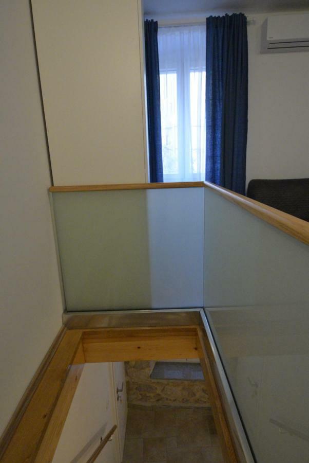 Apartments And Rooms Oliva Đảo Đảo Cres Ngoại thất bức ảnh