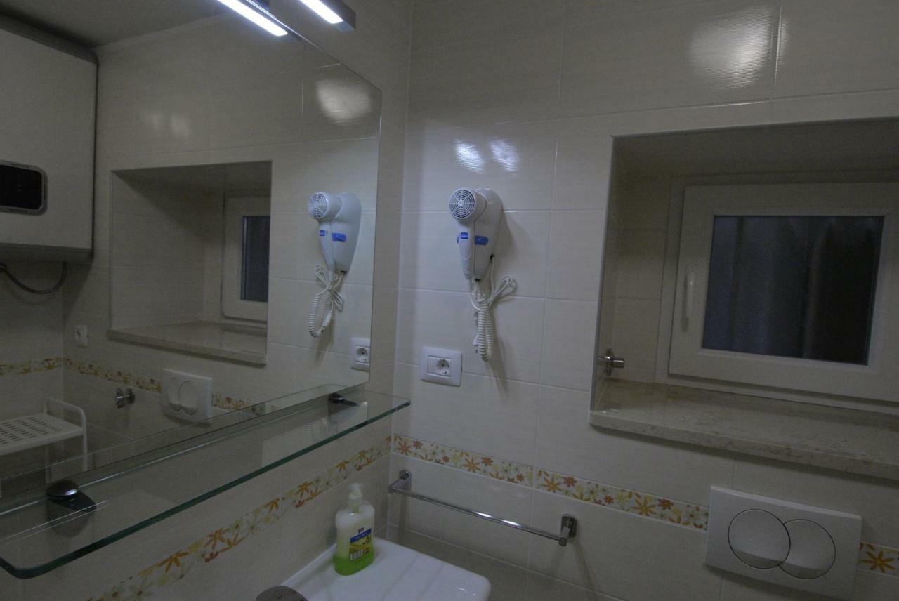 Apartments And Rooms Oliva Đảo Đảo Cres Ngoại thất bức ảnh