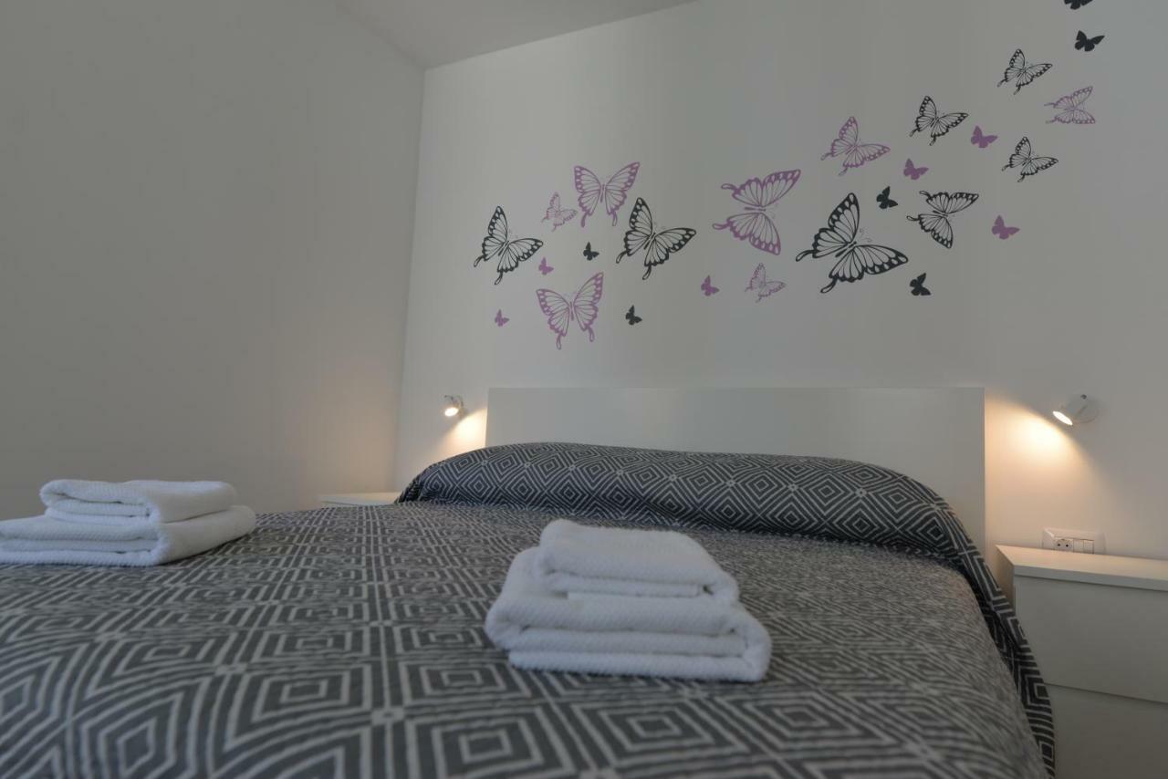 Apartments And Rooms Oliva Đảo Đảo Cres Ngoại thất bức ảnh
